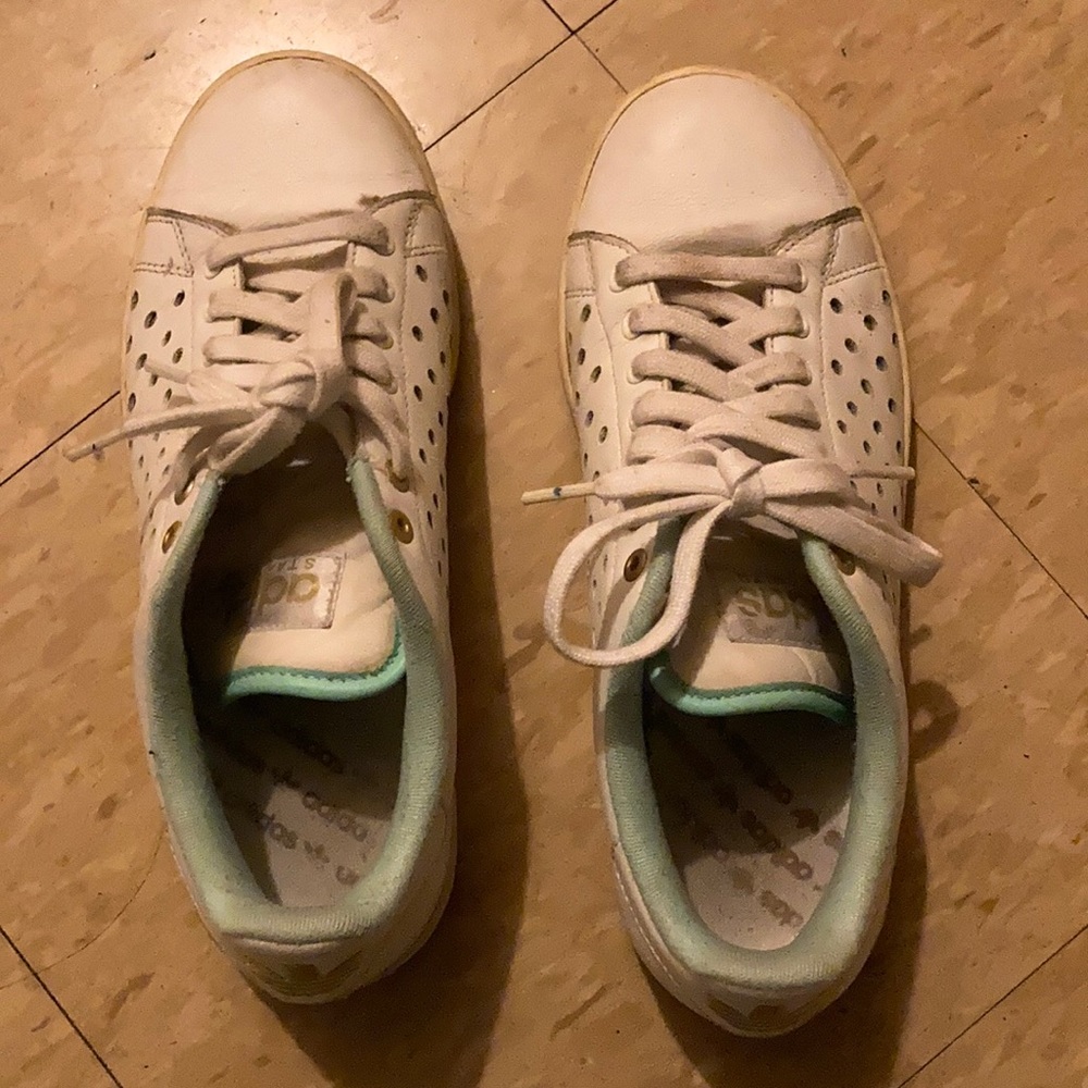 Adidas Stan Smith Tennis sneakers US Size 7.5 barely worn